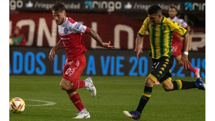 Defensa y Justicia vs Argentinos Juniors por la Superliga.