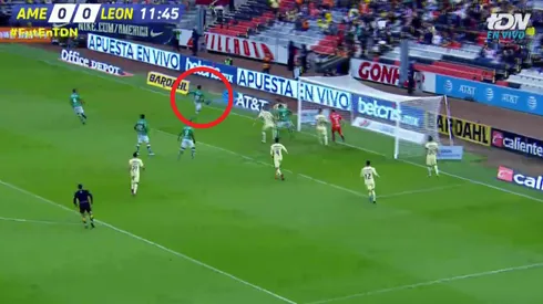 El León sorprende al América.