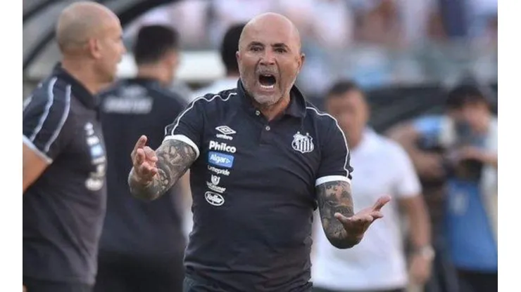 Sampaoli aplaudió a Cueva en su debut