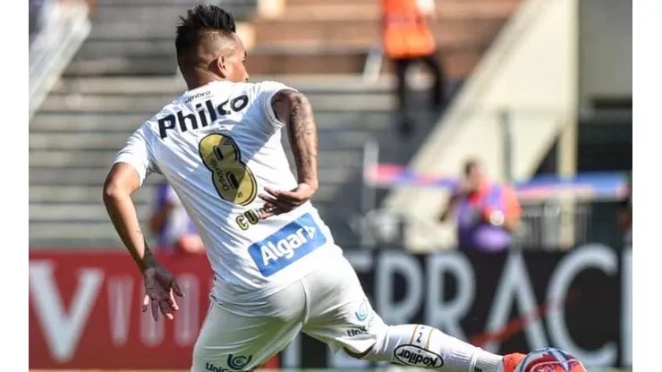 Cueva: "Necesitamos concretar, aún es el primer partido"