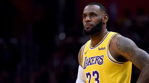 LeBron se defiende de las críticas por "intentar robar" a Anthony Davis: "No tengo que probar nada"
