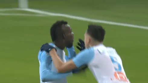 Típico del buen Mario: Balotelli festejó un gol con un gesto para todo el estadio