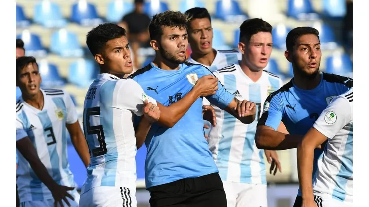 Uruguay puede ser campeón o hasta quedarse fuera del Mundial (Foto: Twitter)