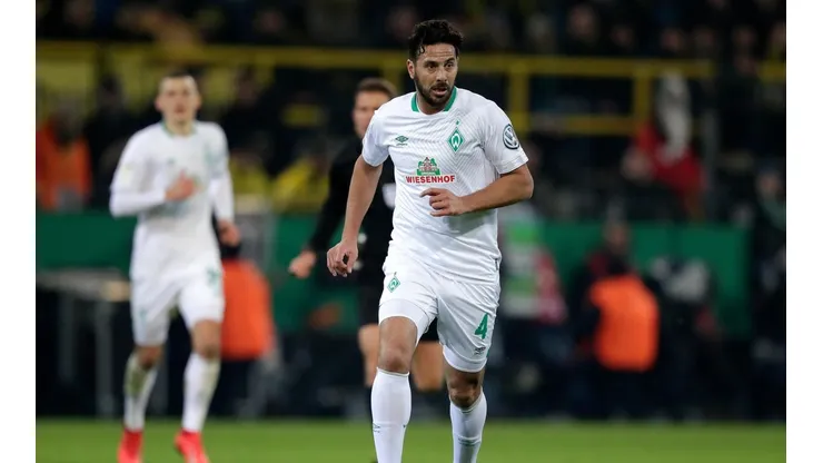 El pase corto que le hizo la cuenta oficial de la Liga 1 a Claudio Pizarro