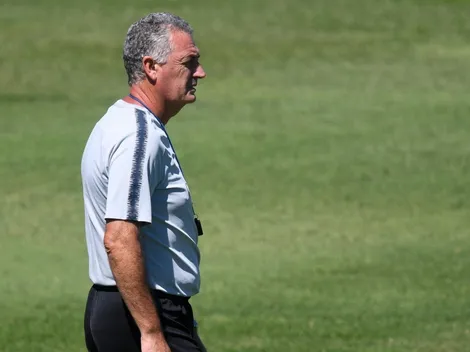 Mete mano: Alfaro piensa un XI de Boca ante Belgrano sin Reynoso ni Zárate