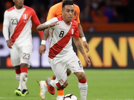 Cueva ya enamoró a los fans del Santos