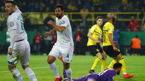 Inoxidable: así fue el golazo de Pizarro para el Werder Bremen