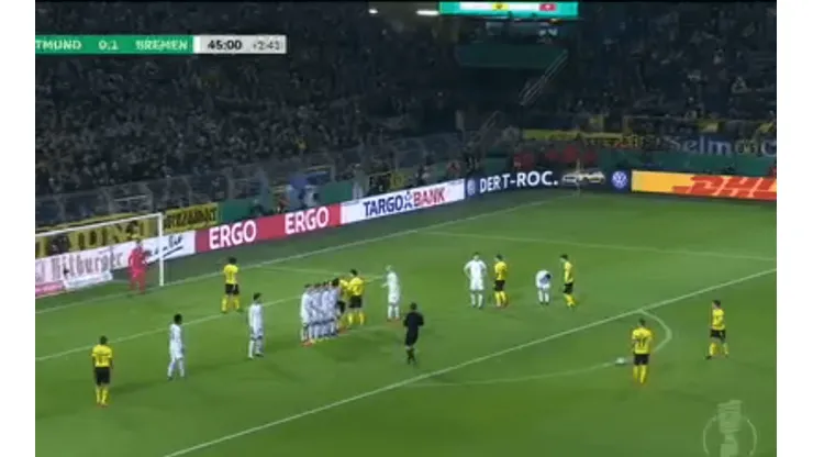 Viva el fútbol, Reus: golazo de tiro libre para Dortmund