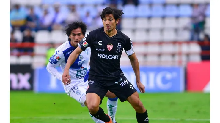 Necaxa, el último club de Matías Fernández.