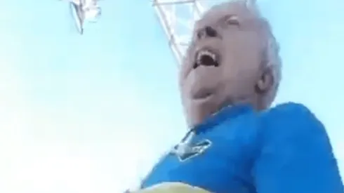 Lo filmaron sin que se de cuenta en plena Bombonera y ahora es viral: "Volvé a China, Tevez"