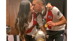 La mujer de Santos Borré explicó por qué el delantero sacó la lengua en su festejo