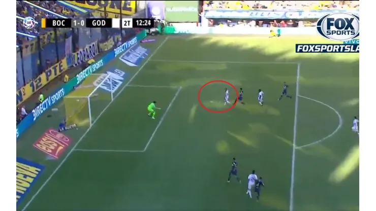 Andrada atajó lo que ya parecía gol de Godoy Cruz y después González erró con el arco libre