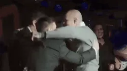 Como locos: no podemos más con el pogo que armaron Messi y Suárez