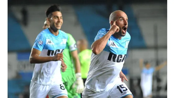 Racing vs Huracán.
