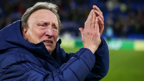 Neil Warnock, entrenador del Cardiff.