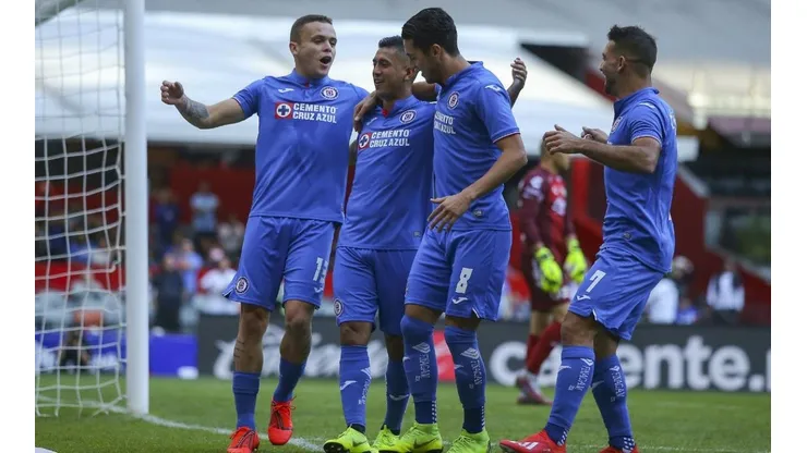 Un histórico de Cruz Azul destruye al equipo de Caixinha