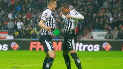 Funes Mori se divierte en el entrenamiento de Rayados.