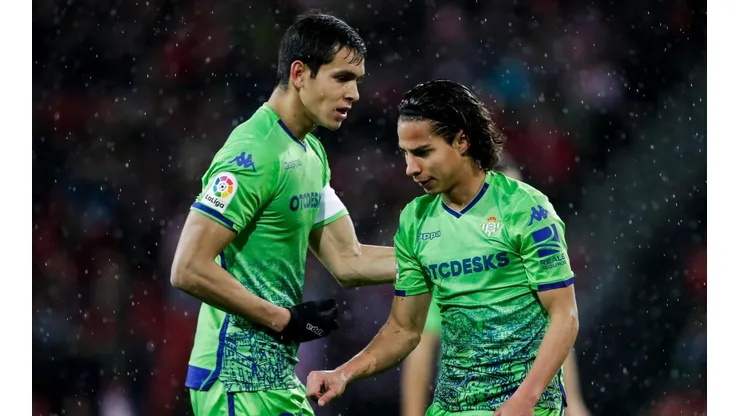 El Betis ya tiene onda con los mexicanos.