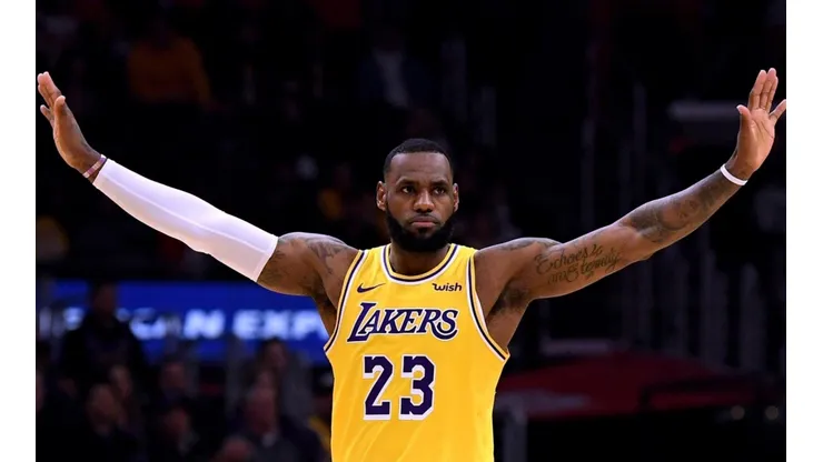 El Rey de los Lakers volvió más fuerte que nunca