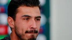 Alanís le pidió a los jugadores de México que acepten el desafió de jugar en Europa.