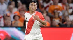 Oficial: Cueva jugará en Argentina