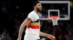 NBA multa a Anthony Davis por solicitar un cambio públicamente
