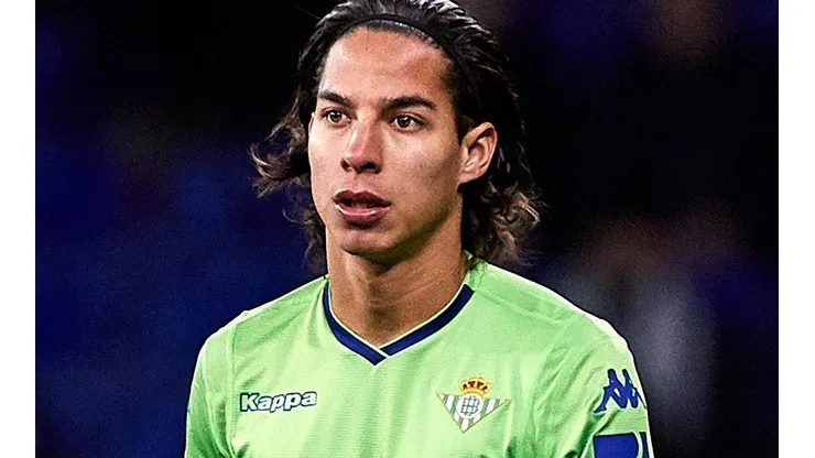 Curioso: el Betis ficha competencia para Diego Lainez