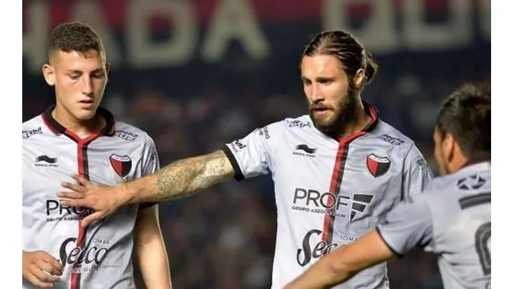 Colón recibe a un necesitado Argentinos.