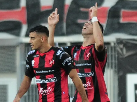 Ávalos selló su noche histórica en El Monumental picándose en la cara a Lux