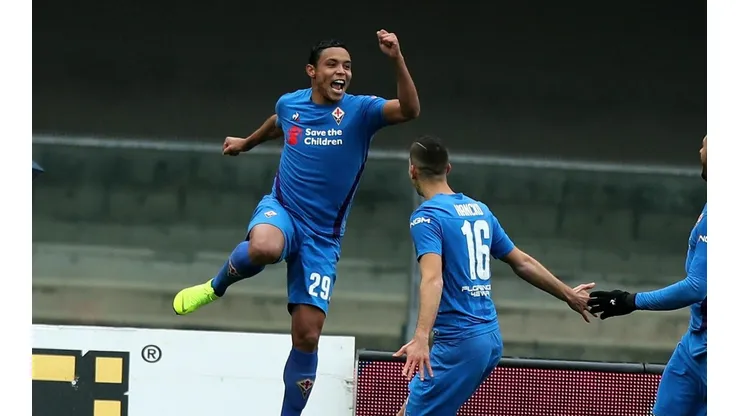 Fiorentina ganó un partido de locos ante el Chievo