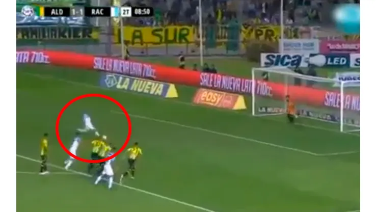 El partido se complicaba y apreció el mejor: Lisandro López y el 2 a 1 de Racing