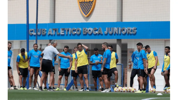 Boca: la lesión de última hora que le cambia los planes a Alfaro