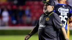 Por fin, Maradona llegó a México.