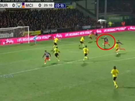 Agüero definió con mucha calidad y abrió el marcador para el City