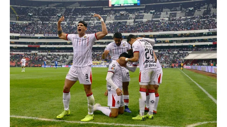Chivas se agrandó por alinear sólo mexicanos frente al Toluca.