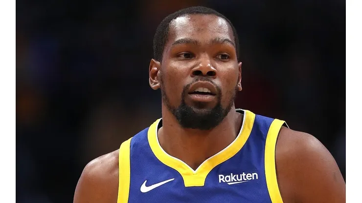 Kevin Durant insulta y amenaza a un fanático de los Warriors
