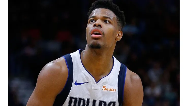 Dallas Mavericks se disculpan con Dennis Smith Jr por rumores de cambiarlo