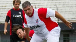 Perdió River, pero Farinella le volvió a pegar a Boca