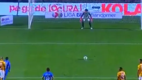 Elías Hernández no falló de penal y Cruz Azul gana en el Volcán