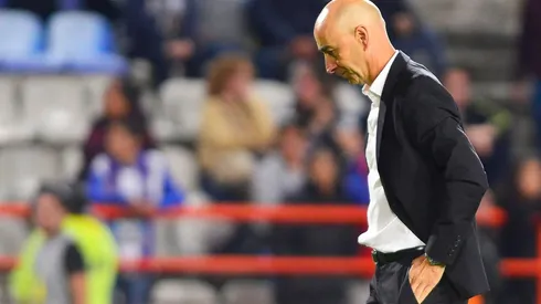 Pako Ayestarán deja su cargo en Pachuca.