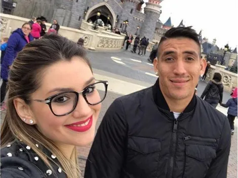 El mensaje de la novia de Centurión desde la playa y con la camiseta del 10: "Feliz cumple campeón"