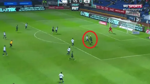 Golazo de Correa para el empate parcial.