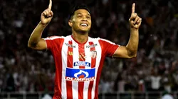 Teófilo Gutiérrez con la camiseta de Junior.
