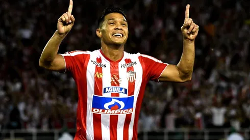 Teófilo Gutiérrez con la camiseta de Junior.