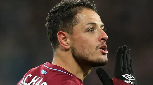 Chicharito continuará en el West Ham.