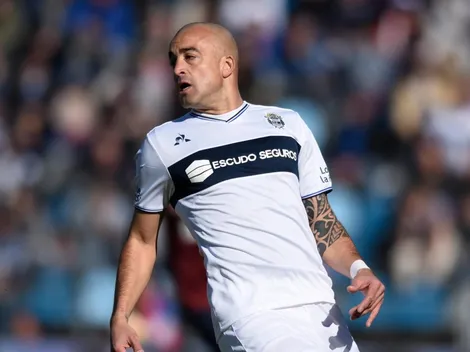 Líbero: Sporting tendría reemplazante a la posible salida de Emanuel Herrera