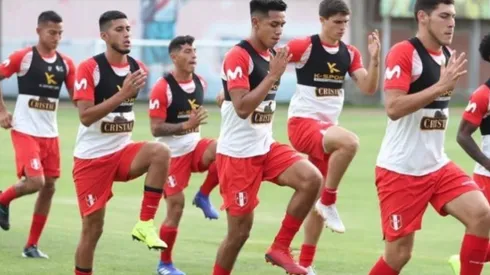 Segundo entreno de Perú que prepara el partido ante Uruguay