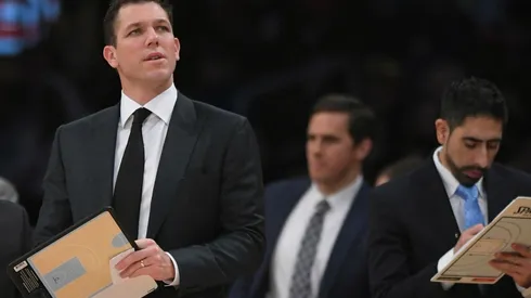 Los Lakers no despedirán a Luke Walton antes del final de la campaña