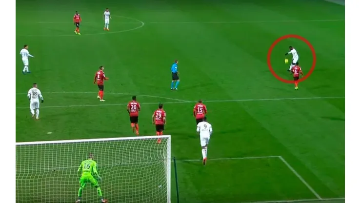 Golazo de Niang.