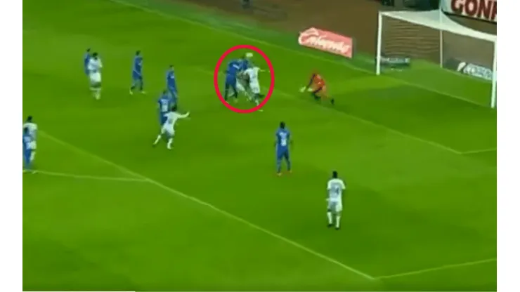 ¡Era el otro arco, Milton! Autogol de Caraglio